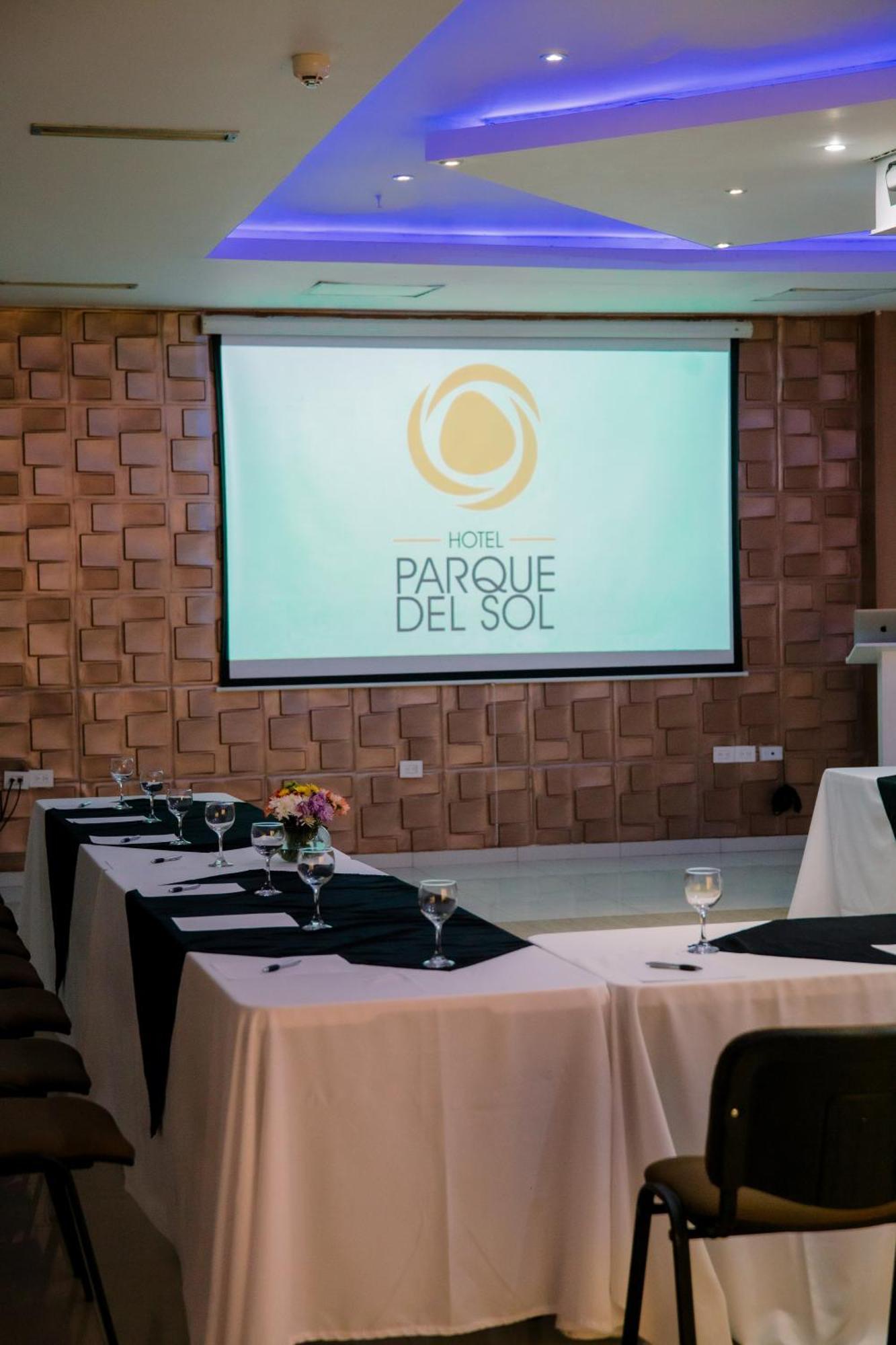 Hotel Parque Del Sol Montería Buitenkant foto